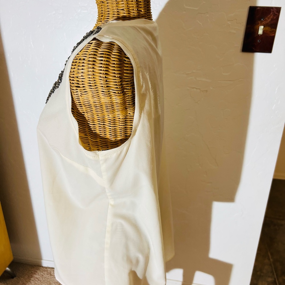 WD.NY - Picture 2 of 8